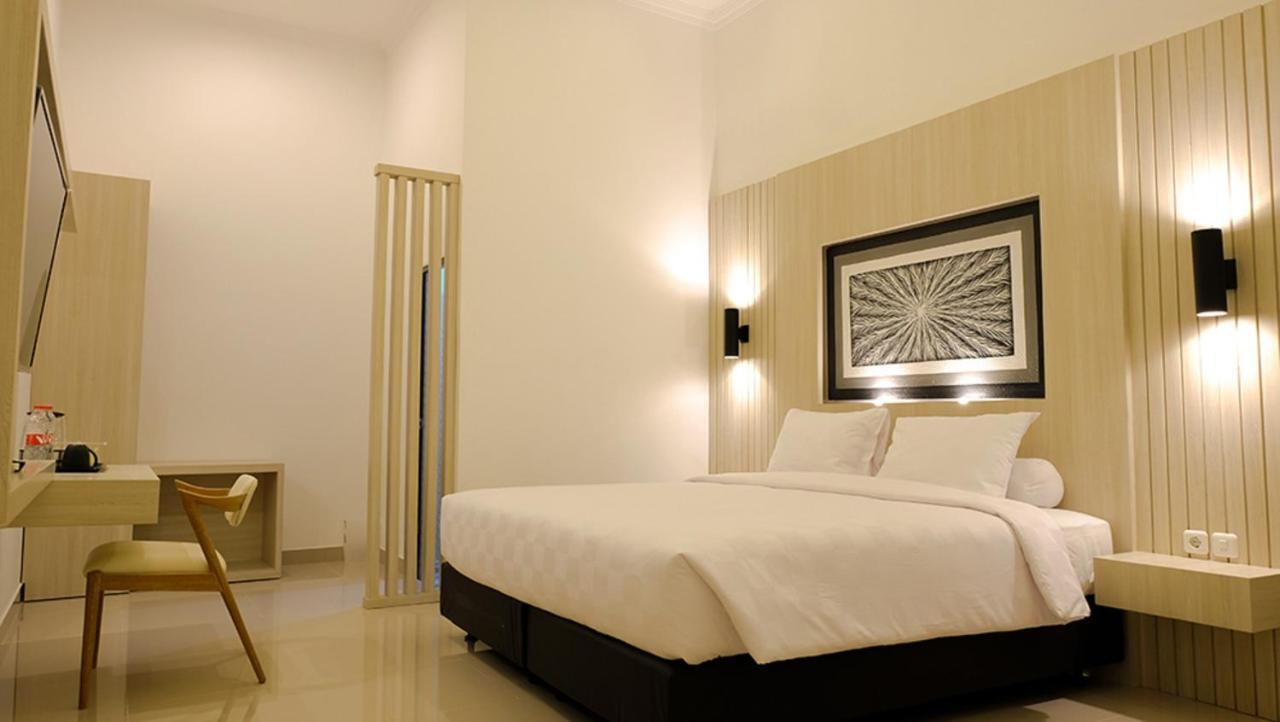 กาเบราส ลักชัวรี บาย อมิทยา Hotel Sumenep ห้อง รูปภาพ