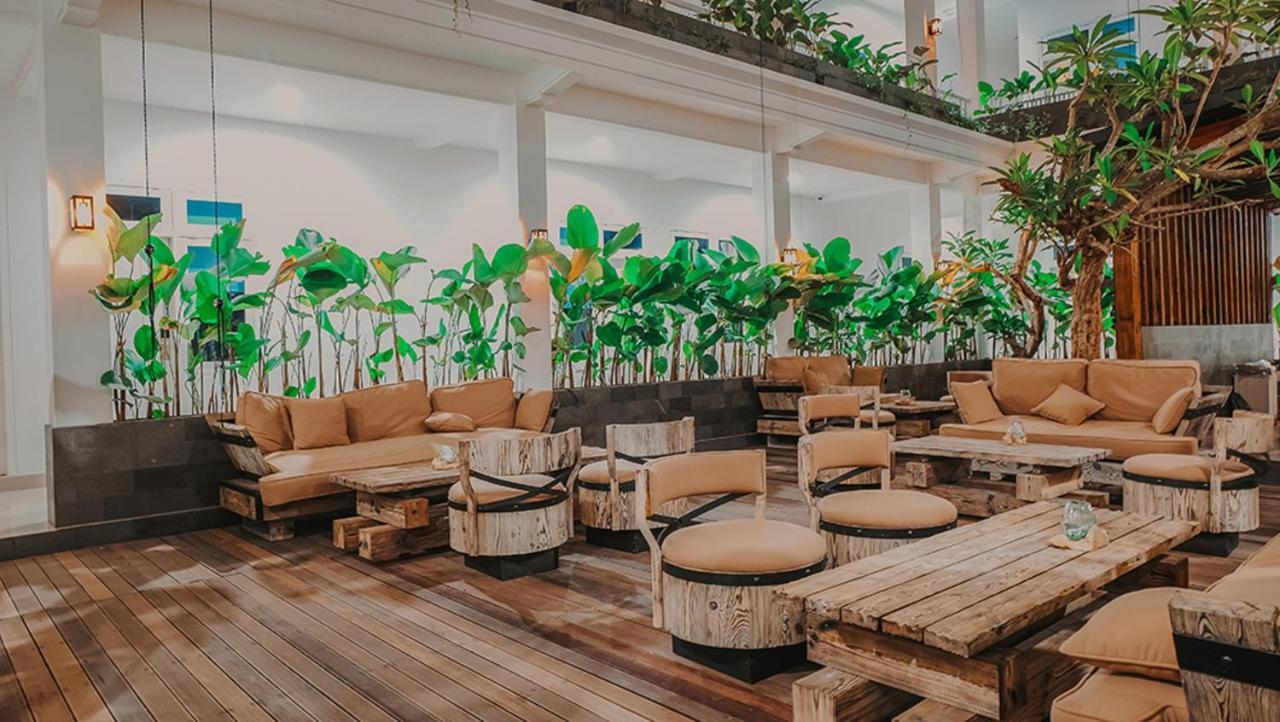 กาเบราส ลักชัวรี บาย อมิทยา Hotel Sumenep ภายนอก รูปภาพ