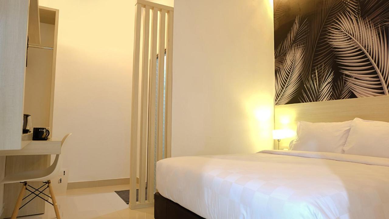 กาเบราส ลักชัวรี บาย อมิทยา Hotel Sumenep ห้อง รูปภาพ